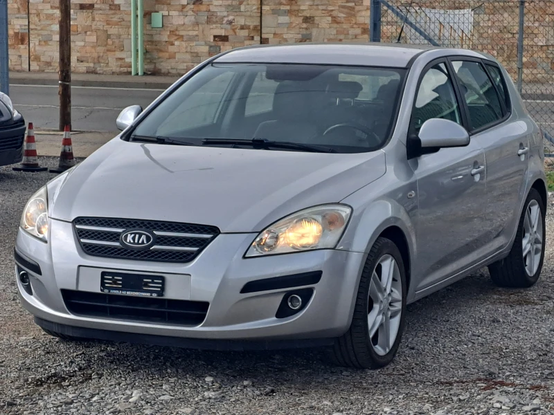 Kia Ceed 2.0-АВТОМАТ - PREMIUM, снимка 2 - Автомобили и джипове - 47461801