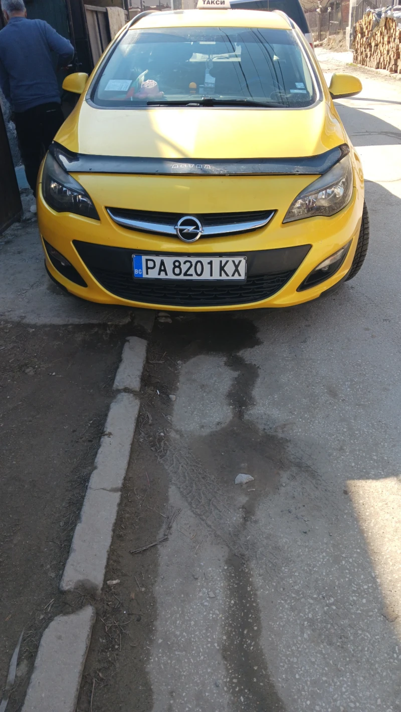 Opel Astra, снимка 1 - Автомобили и джипове - 49214481