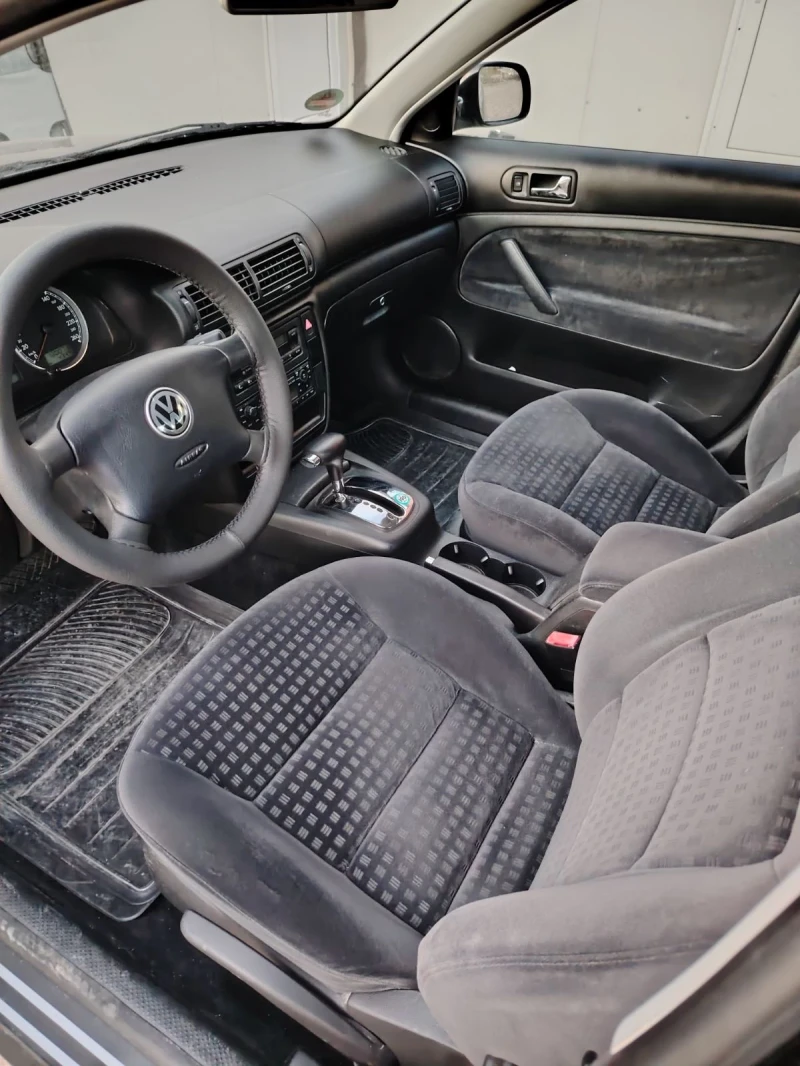 VW Passat 2.0, снимка 4 - Автомобили и джипове - 49515460