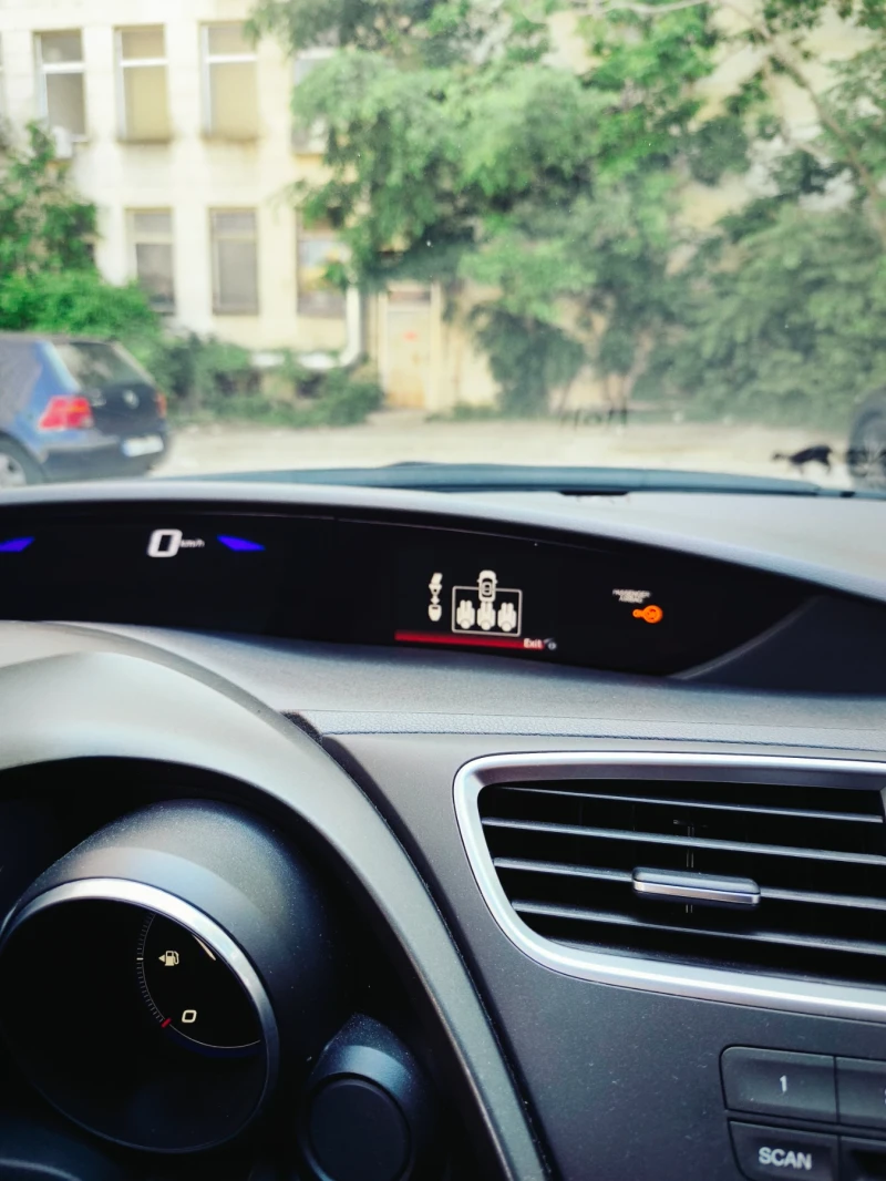 Honda Civic TOURER , снимка 12 - Автомобили и джипове - 50992806