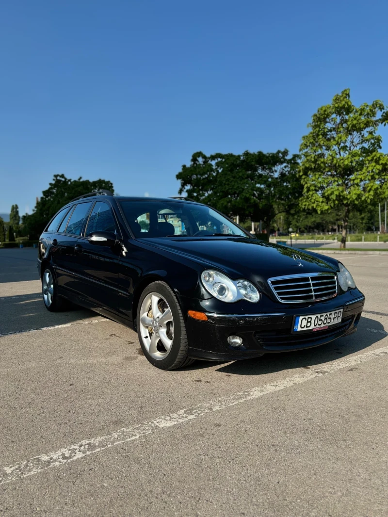 Mercedes-Benz C 320, снимка 4 - Автомобили и джипове - 51862372