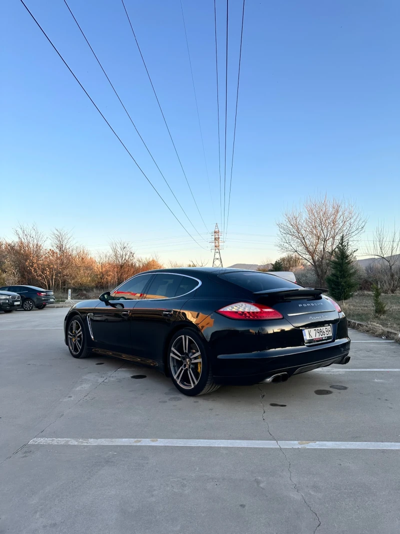 Porsche Panamera Turbo