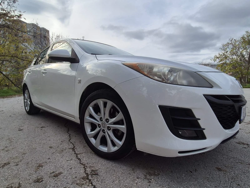 Mazda 3, снимка 3 - Автомобили и джипове - 52397687