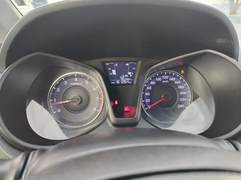 Hyundai Ix20 1.4 Бензин, снимка 16 - Автомобили и джипове - 52629163