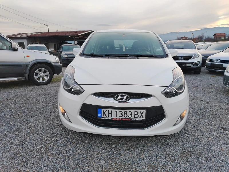 Hyundai Ix20 1.4 Бензин, снимка 4 - Автомобили и джипове - 52629163