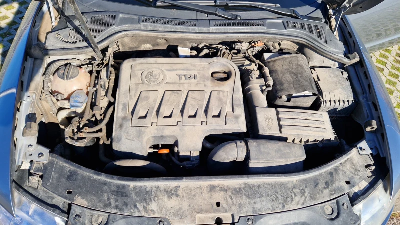 Skoda Superb 2.0 ТDI, снимка 17 - Автомобили и джипове - 52790186