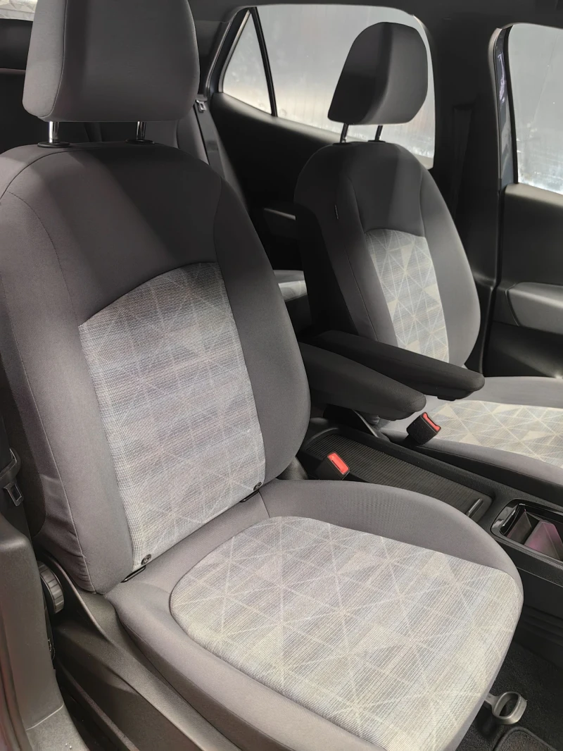 VW ID.3 PURE* 110kw* 4500KM* AMBIENT* LED* ПОДГРЕВ* DIGITA, снимка 13 - Автомобили и джипове - 53380731