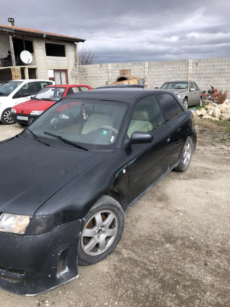 Audi A3 1.8, снимка 3 - Автомобили и джипове - 32409542