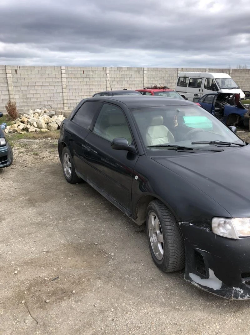 Audi A3 1.8, снимка 2 - Автомобили и джипове - 32409542