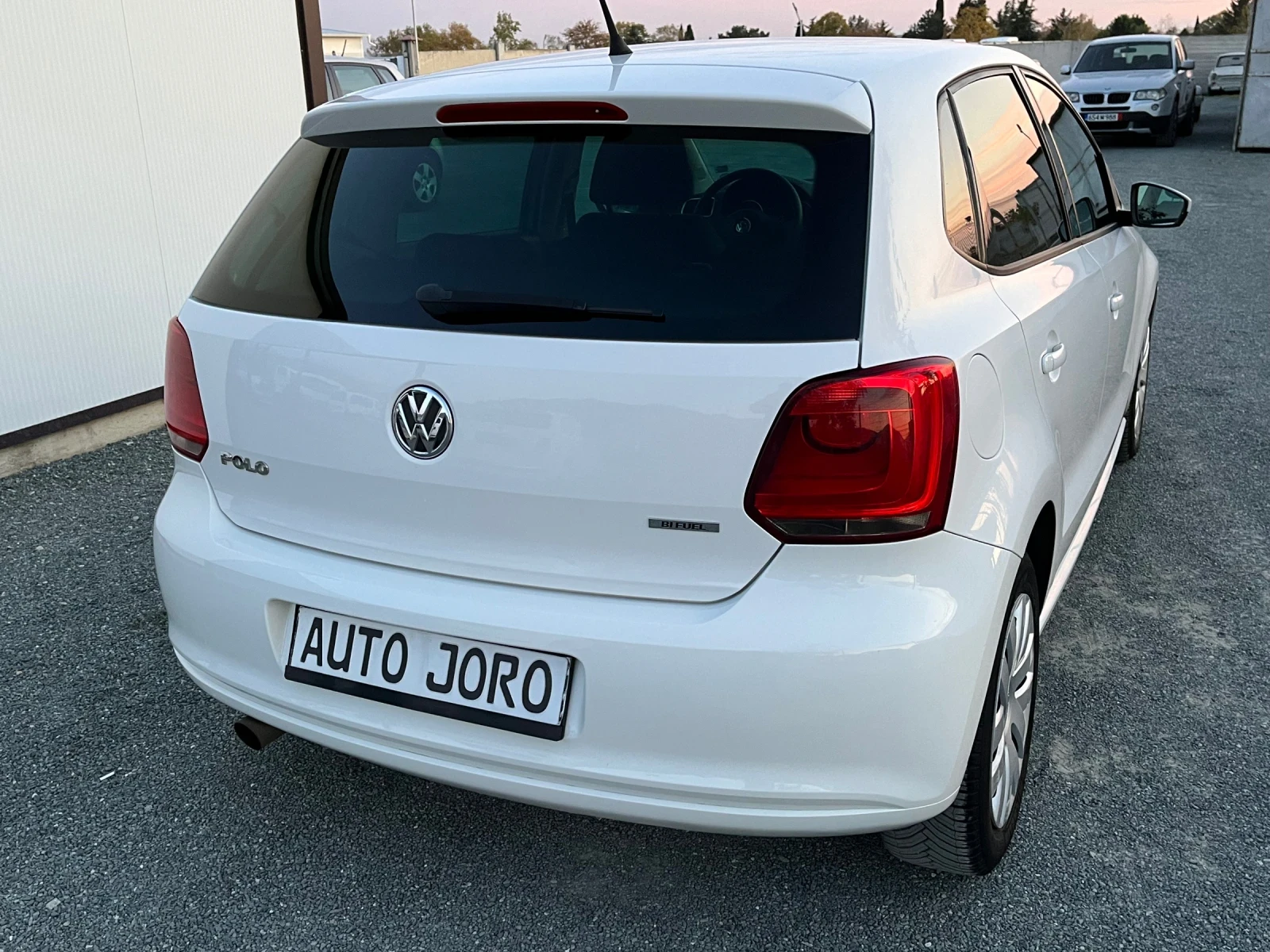 VW Polo 1.6i-Газ - изображение 4