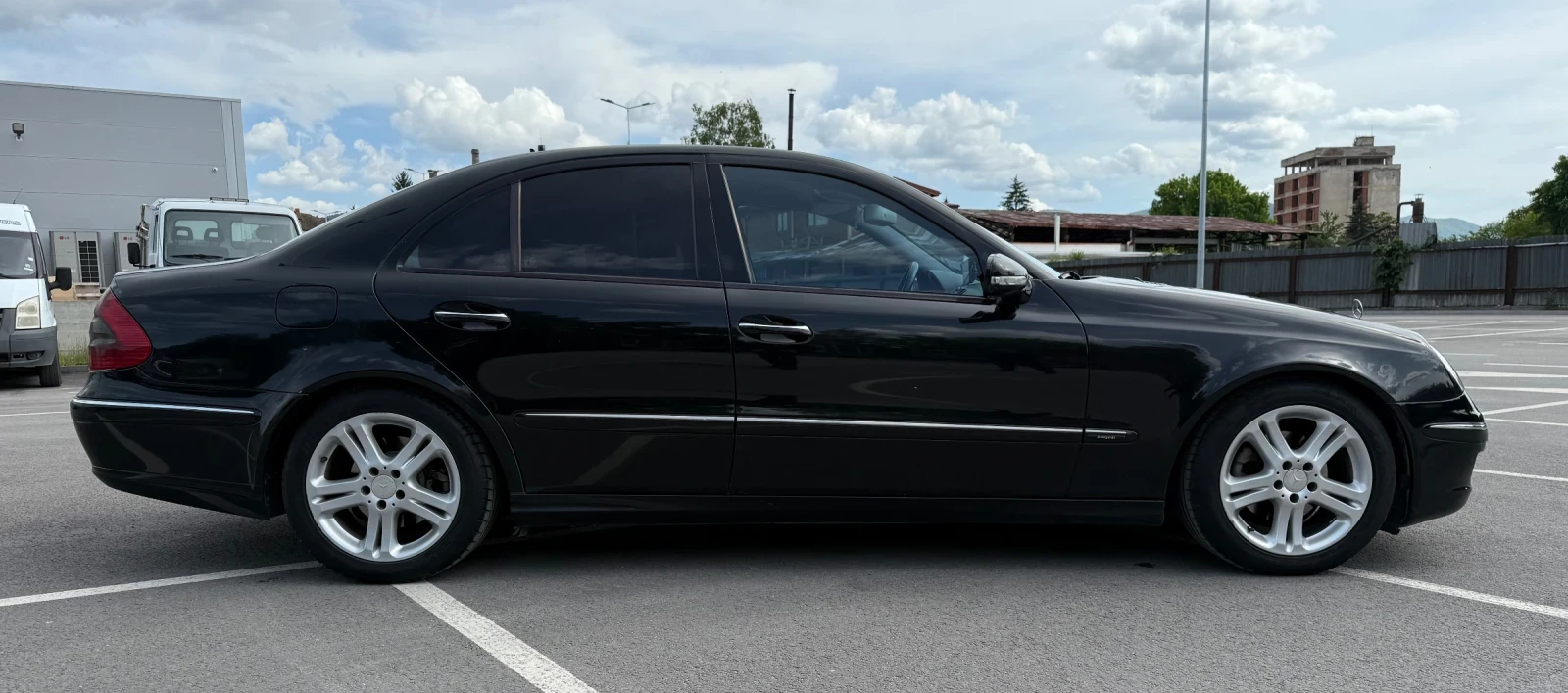 Mercedes-Benz E 220 EVO AVANGARD - изображение 5