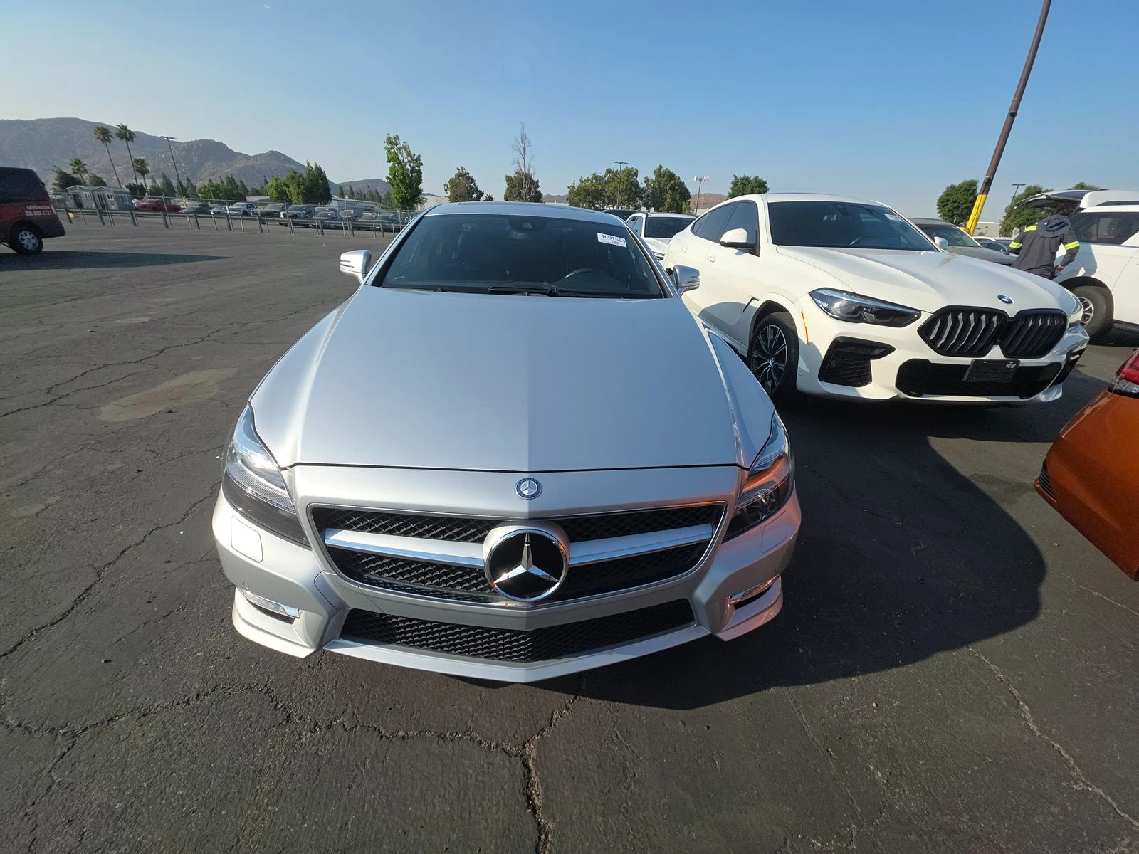 Mercedes-Benz CLS 550 AMG* DISTRONIK* HARMAN* МАСАЖ* ОБДУХ* KEYLESS GO*  - изображение 2