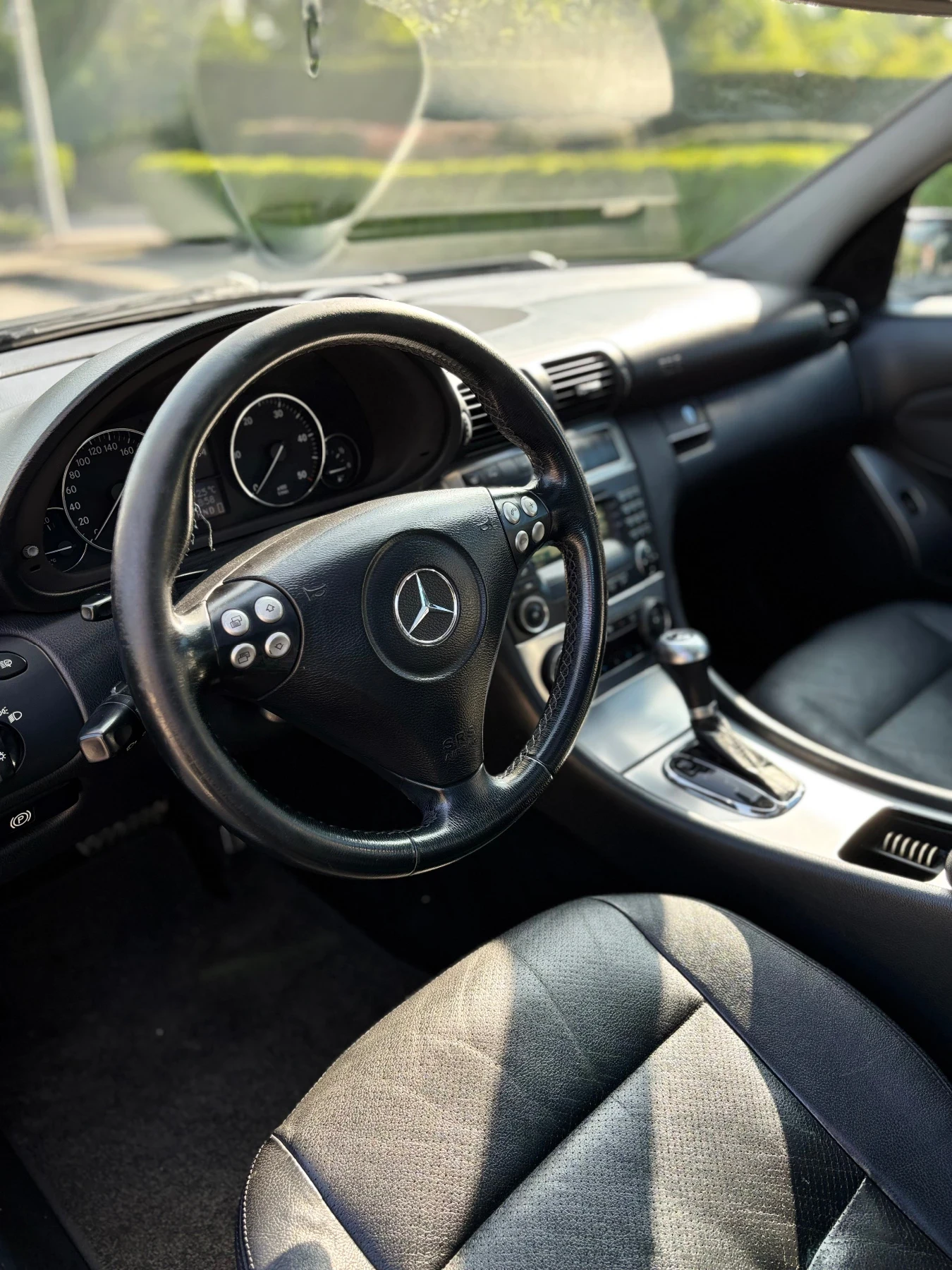 Mercedes-Benz C 320  - изображение 5