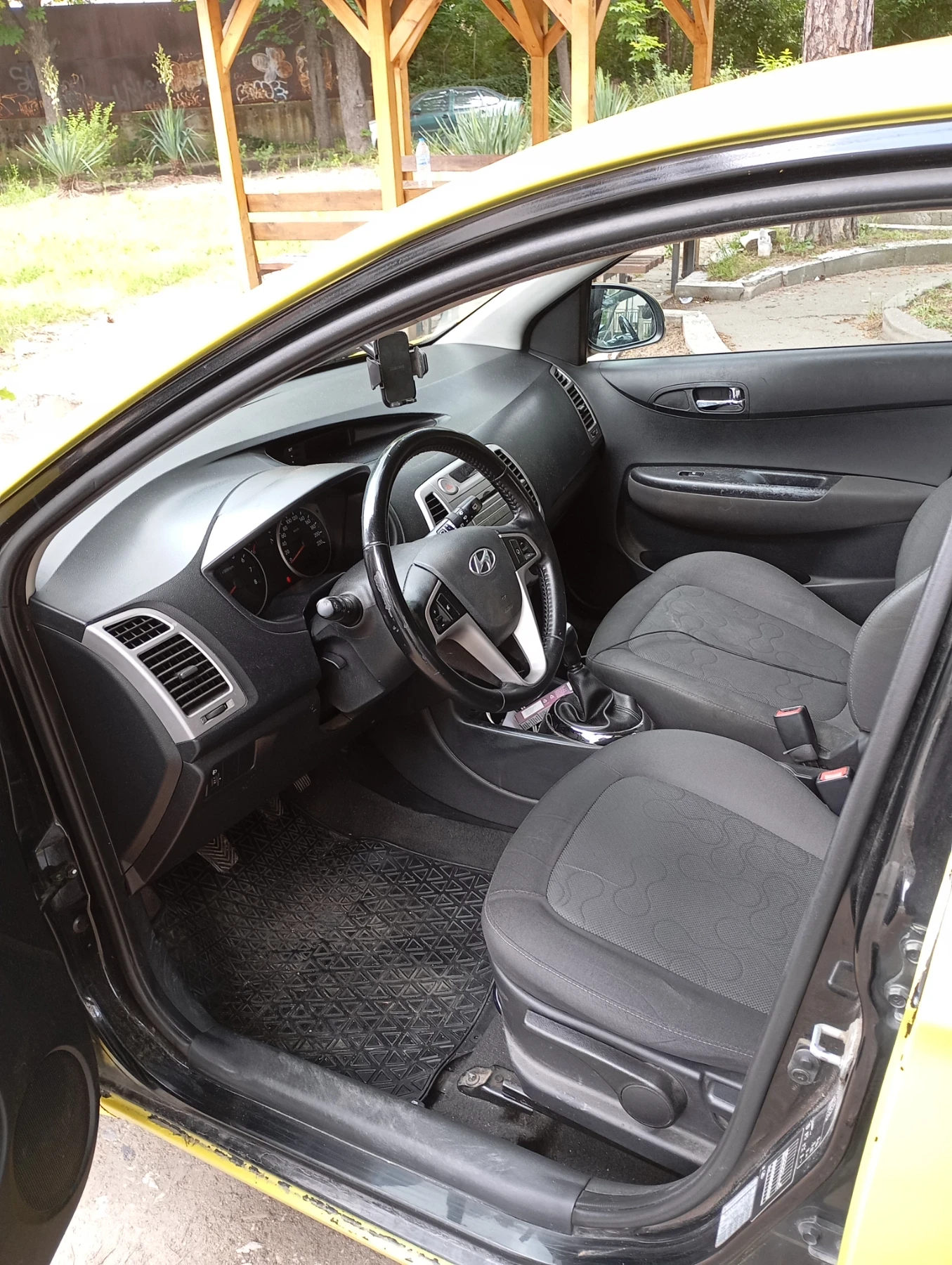 Hyundai I20 1.2!16v - изображение 3