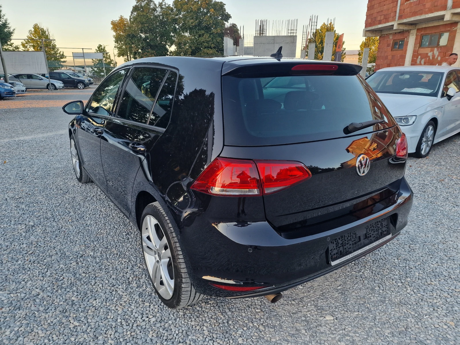 VW Golf 1.6TDI-110k.s-NAVI-CUP-EURO 6 - изображение 6
