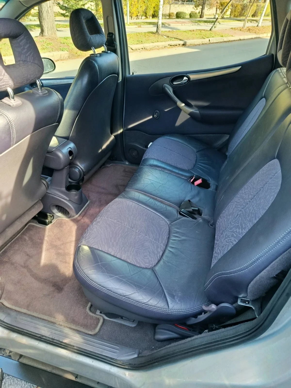 Mercedes-Benz A 190 | Mobile.bg   8