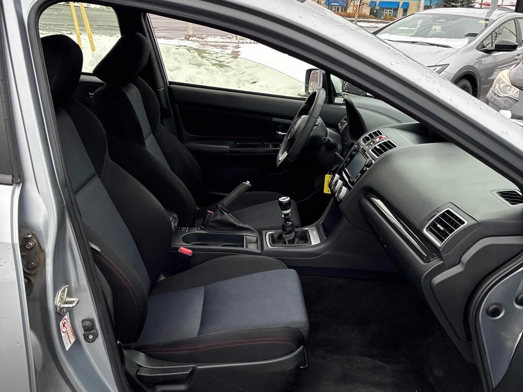 Subaru WRX * Sport * CARFAX *    | Mobile.bg   17