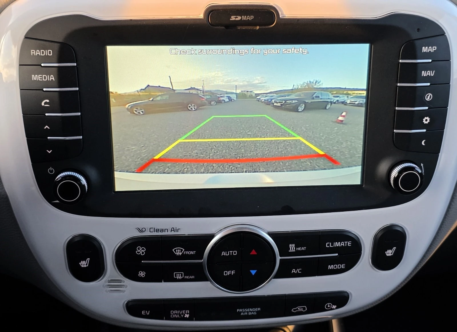 Kia Soul Full Eco Electric/Термопомпа* , снимка 10 - Автомобили и джипове - 52696721