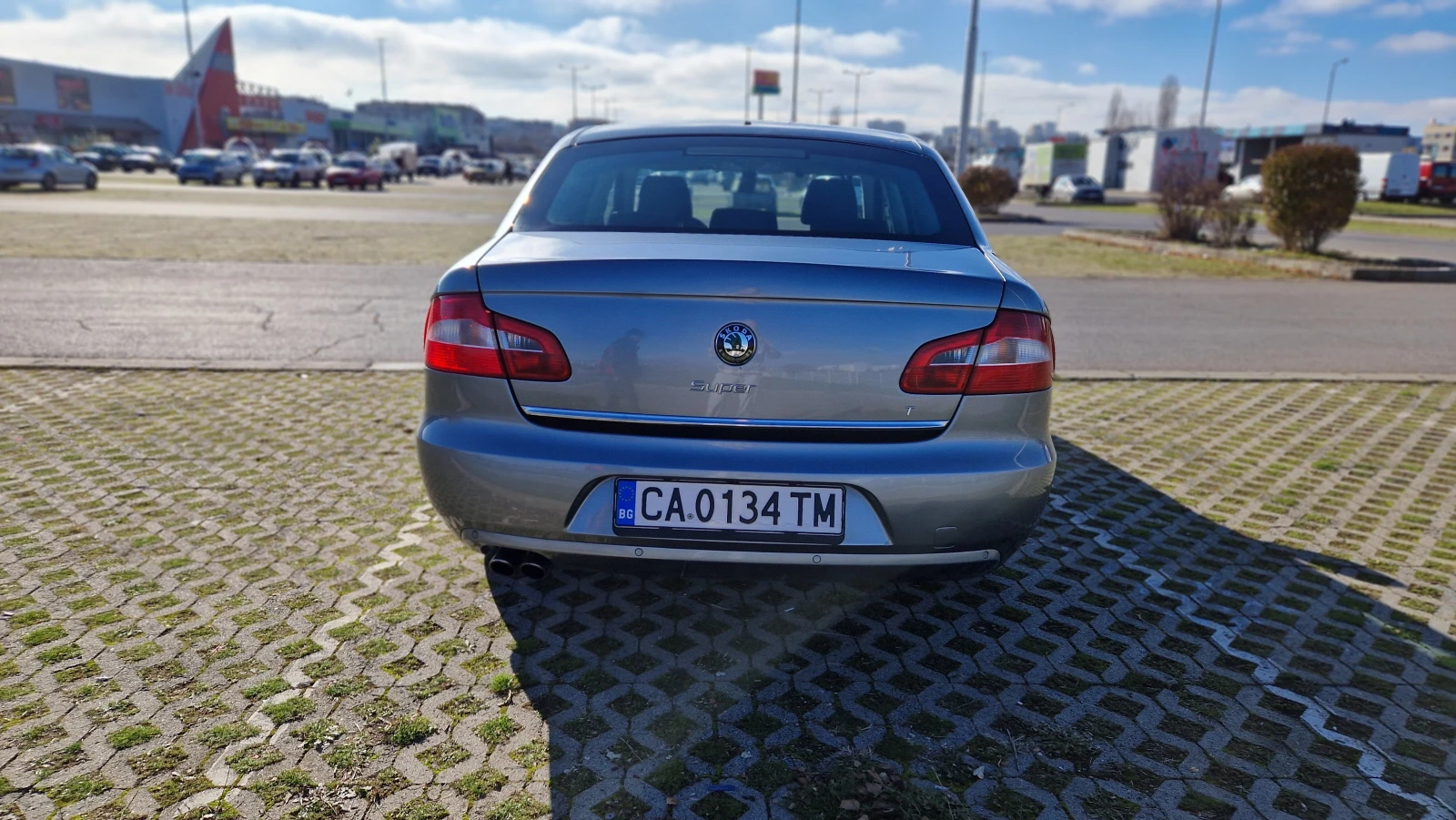 Skoda Superb 2.0 ТDI - изображение 6