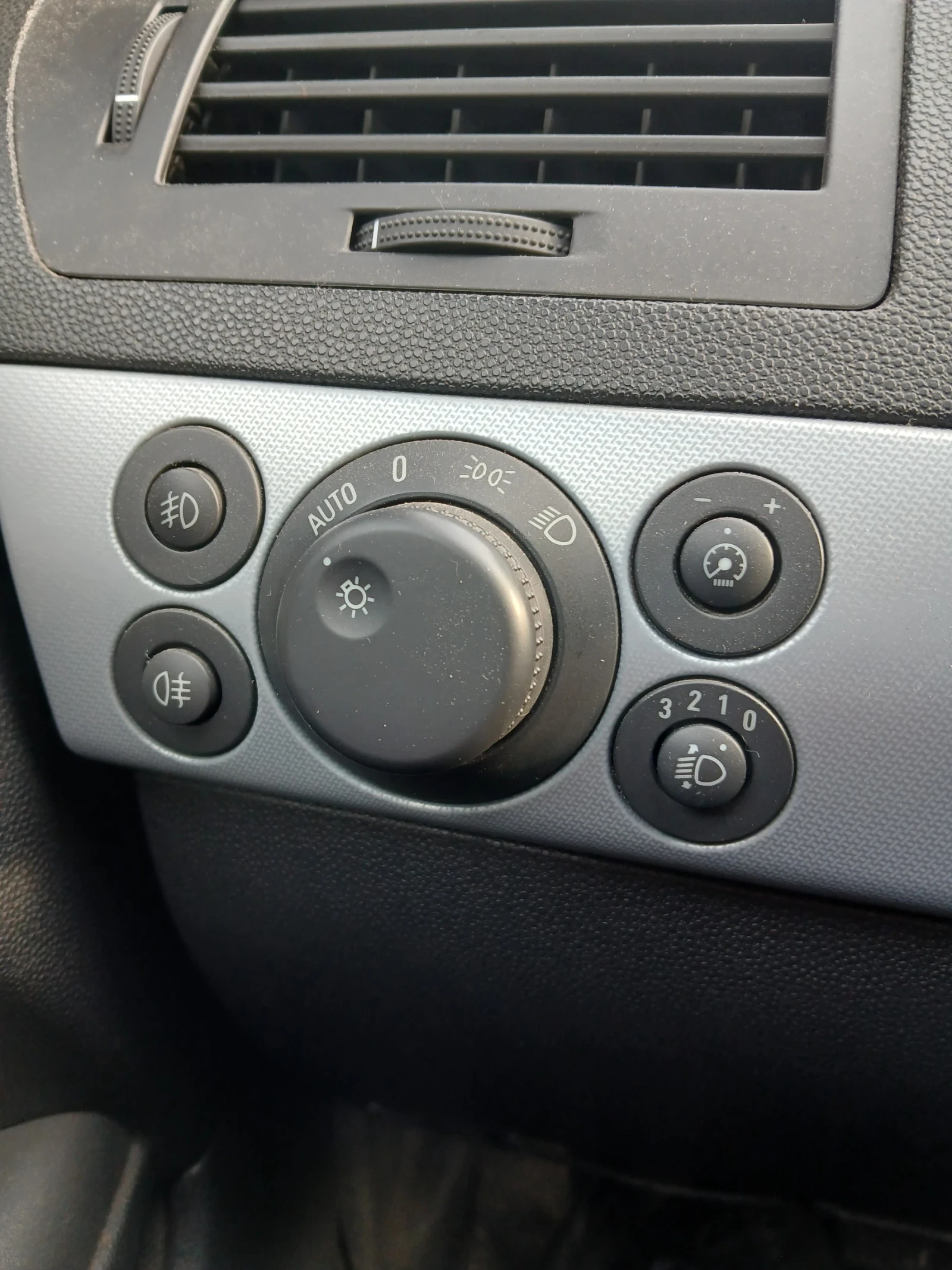 Opel Astra GTC  | Mobile.bg � ����������� 2