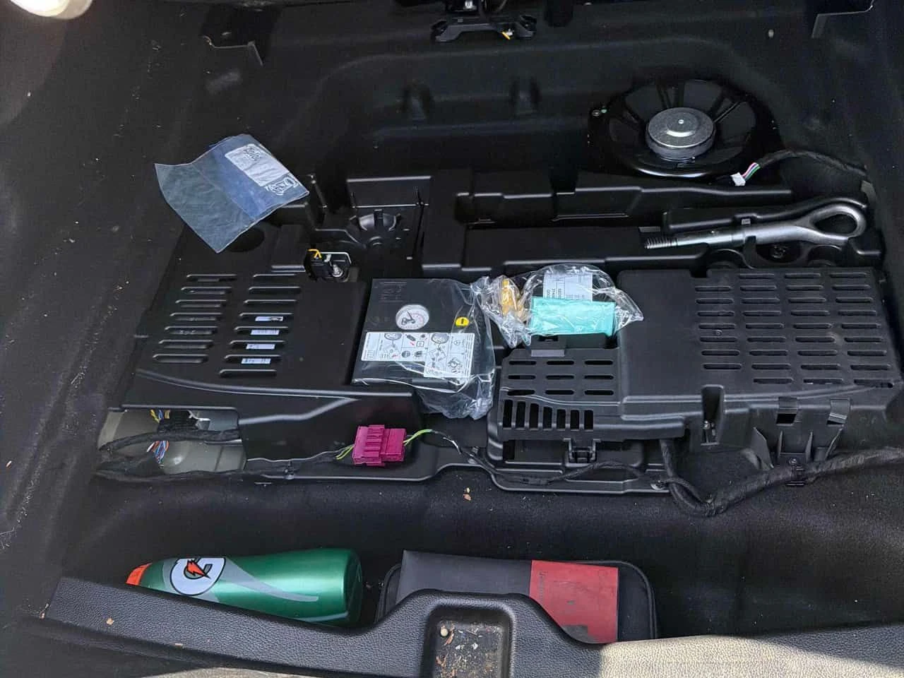 Mercedes-Benz CLA 350 AMG * AMG 35 * CARFAX * DISTRONIC PLUS * 360 КАМЕРИ, снимка 17 - Автомобили и джипове - 53714073