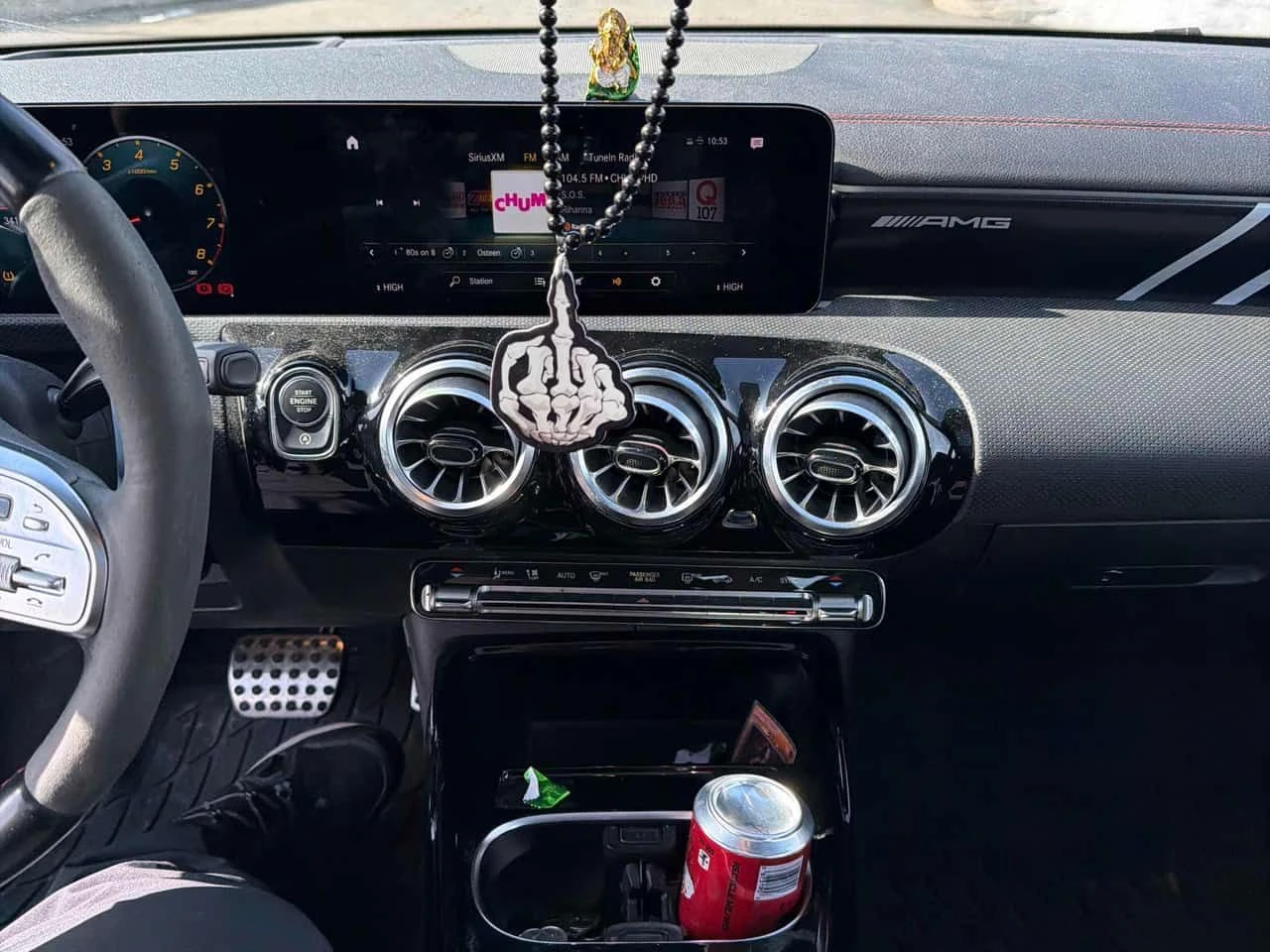 Mercedes-Benz CLA 350 AMG * AMG 35 * CARFAX * DISTRONIC PLUS * 360 КАМЕРИ, снимка 9 - Автомобили и джипове - 53714073