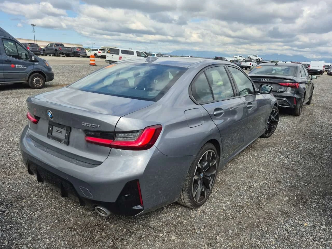 BMW 330 * 330I XDRIVE * CARFAX * ���� �� �� | Mobile.bg � ����������� 3