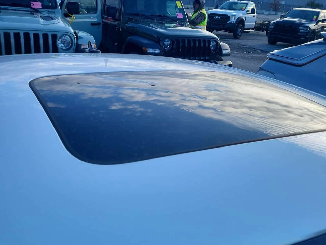 Audi A4 Komfort /DISTRONIC/CAMERA/ПОДГРЕВИ/ШИБИДАХ, снимка 7 - Автомобили и джипове - 54465999