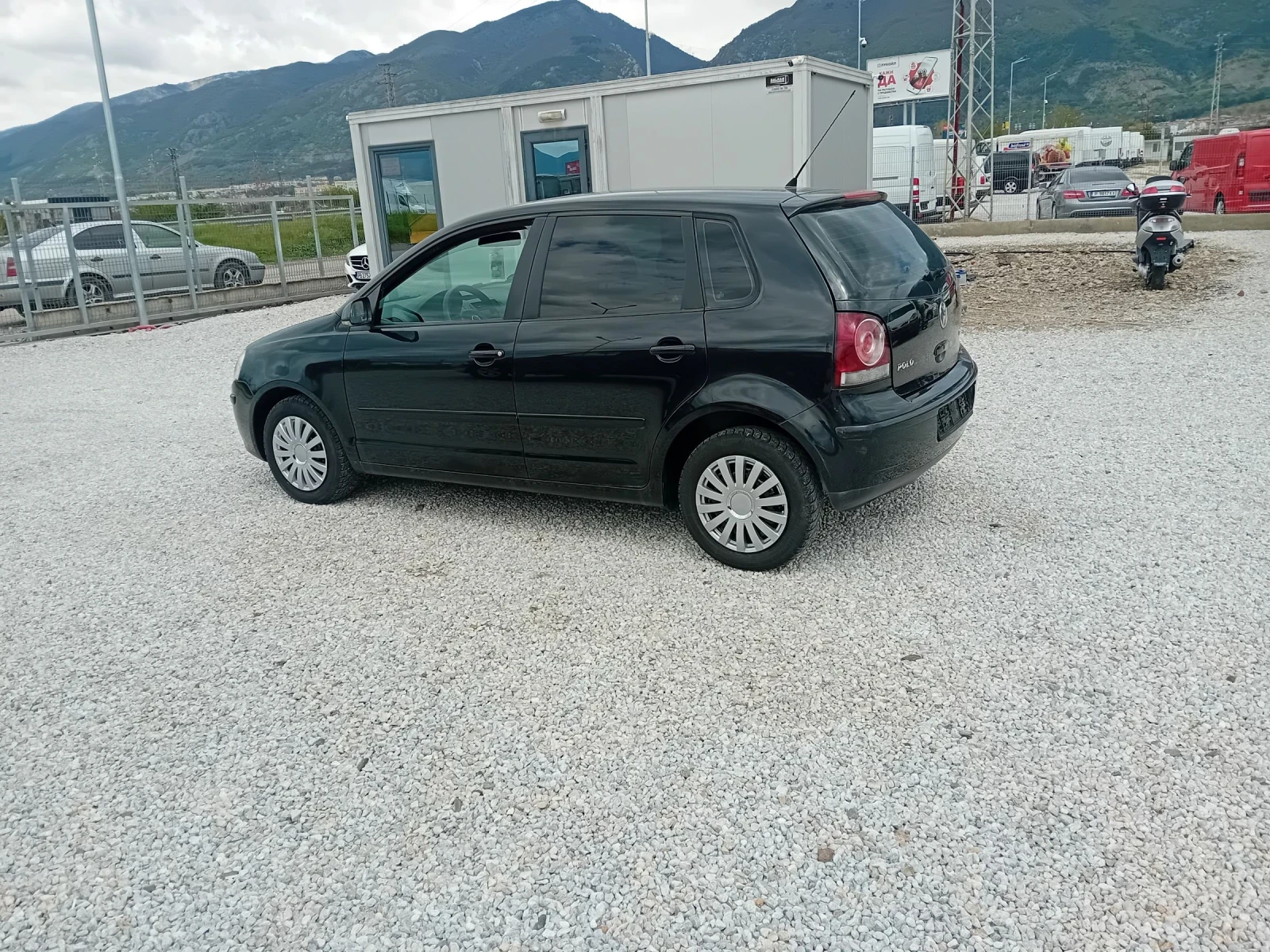 VW Polo 1.4 Klima 80k.sili, снимка 8 - Автомобили и джипове - 54581882
