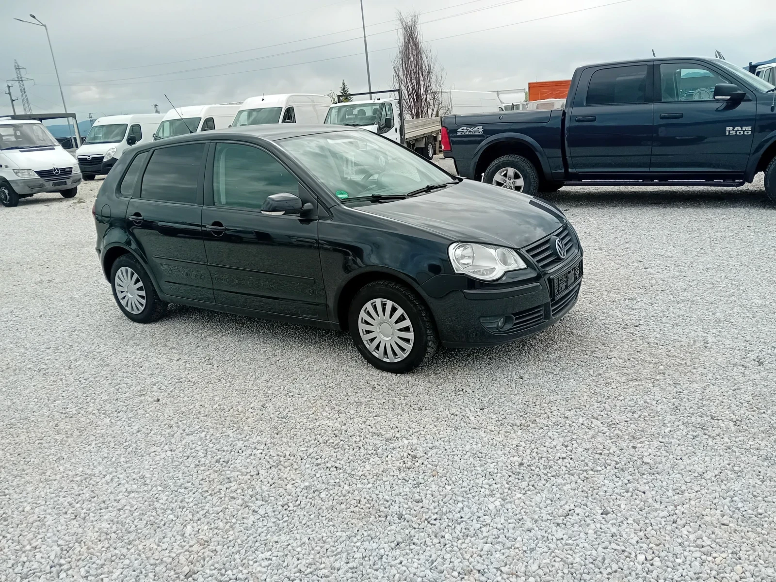 VW Polo 1.4 Klima 80k.sili, снимка 11 - Автомобили и джипове - 54581882
