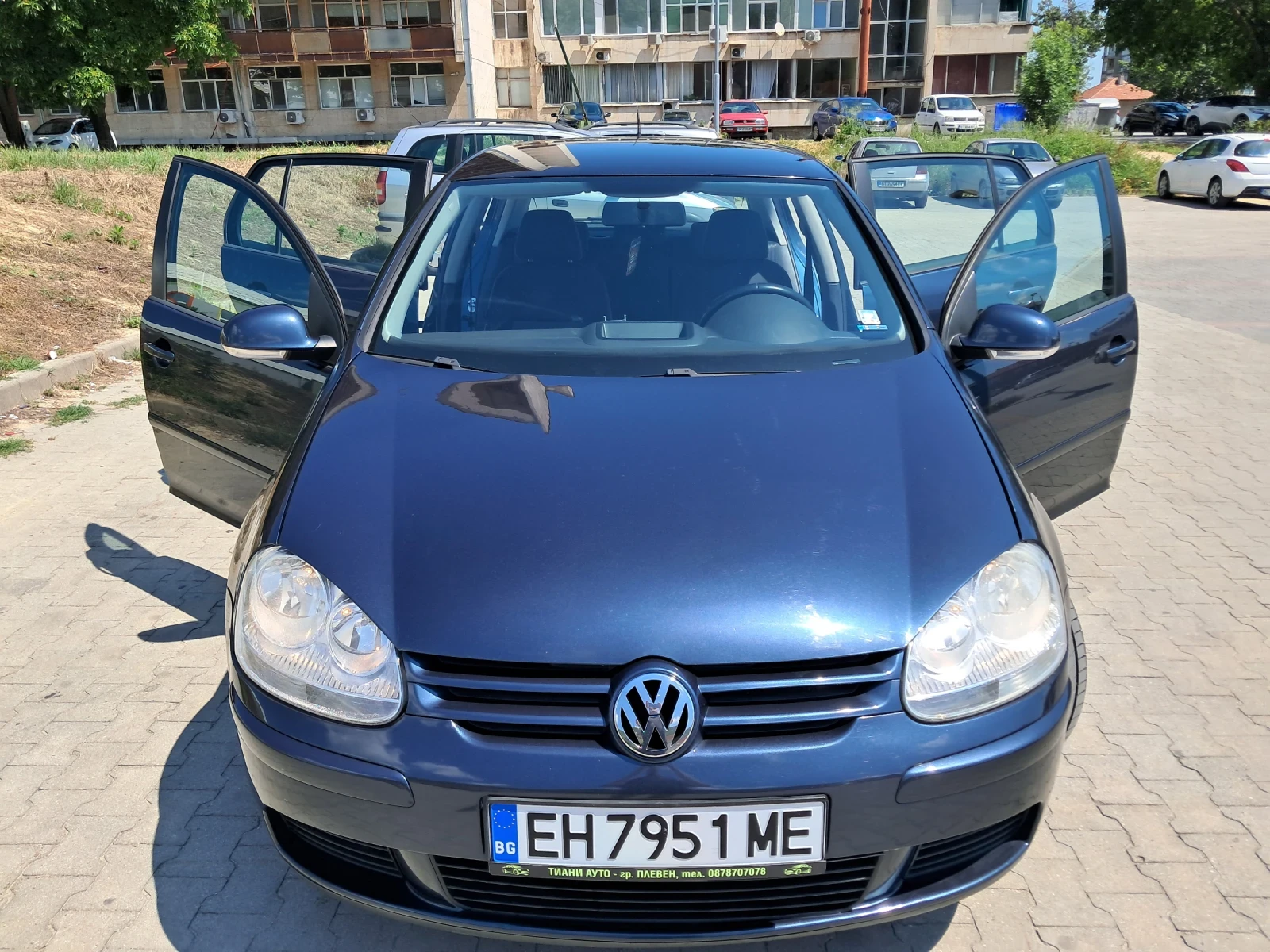 VW Golf