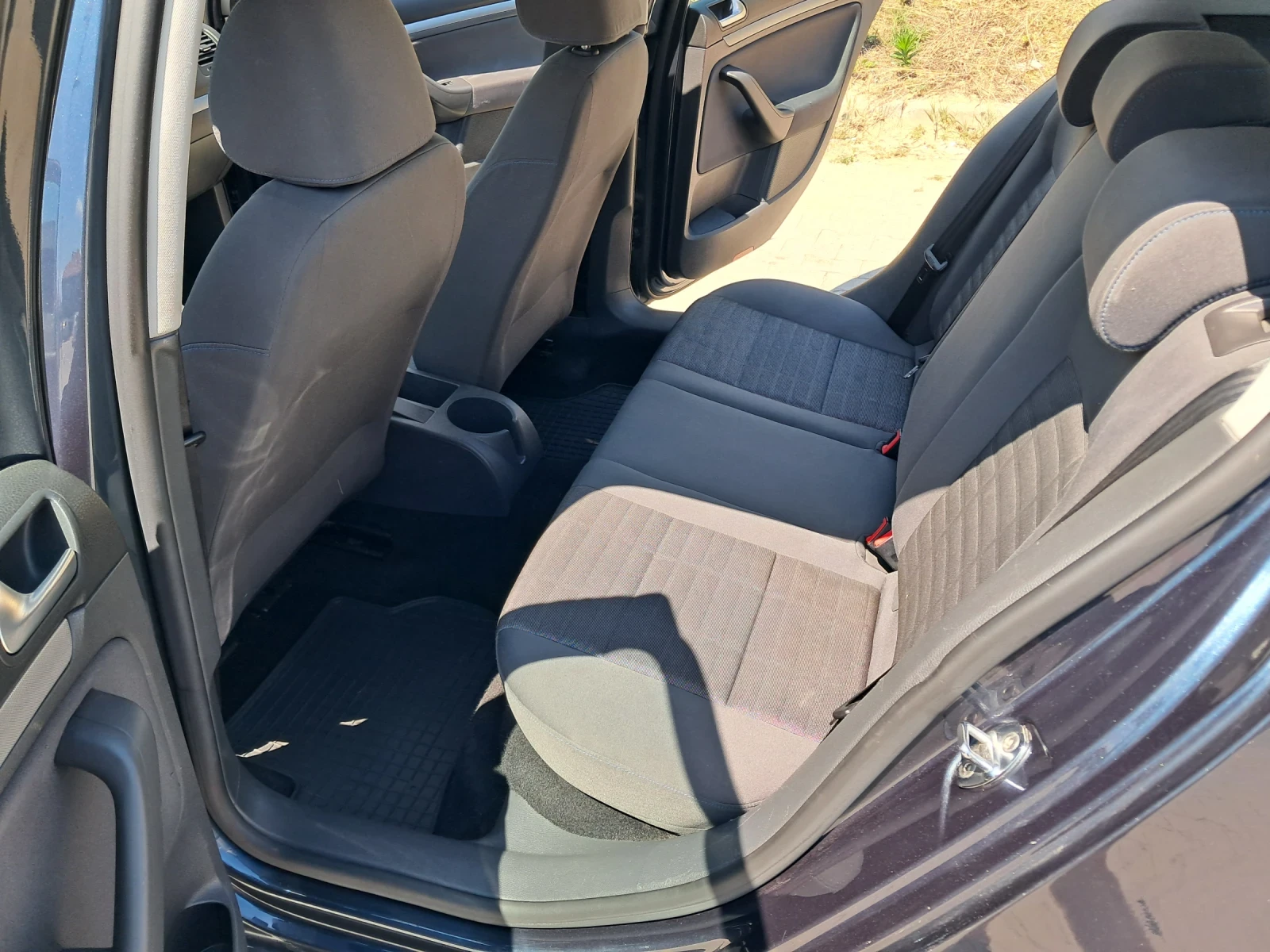 VW Golf, снимка 12 - Автомобили и джипове - 54835974
