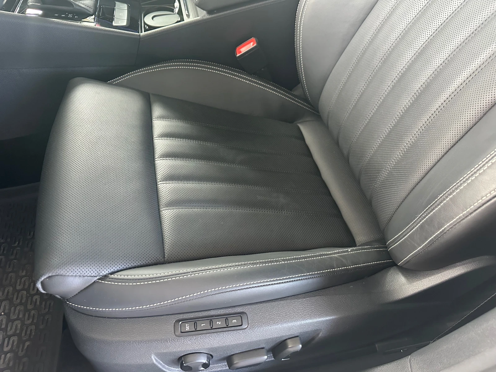 Skoda Superb L&K, снимка 9 - Автомобили и джипове - 54914065