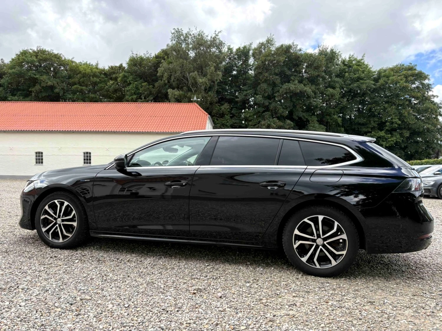 Peugeot 508 1.6 HYBRID Пълна сервизна история | GT-Line | DIGI, снимка 2 - Автомобили и джипове - 54981360