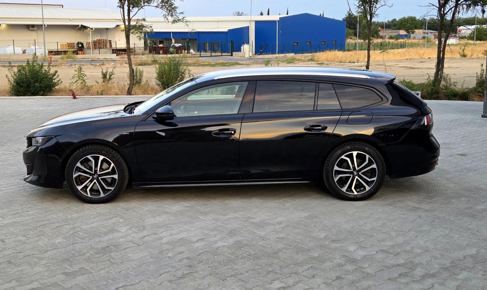 Peugeot 508 Пълна сервизна история | Black Line, снимка 7 - Автомобили и джипове - 55850288