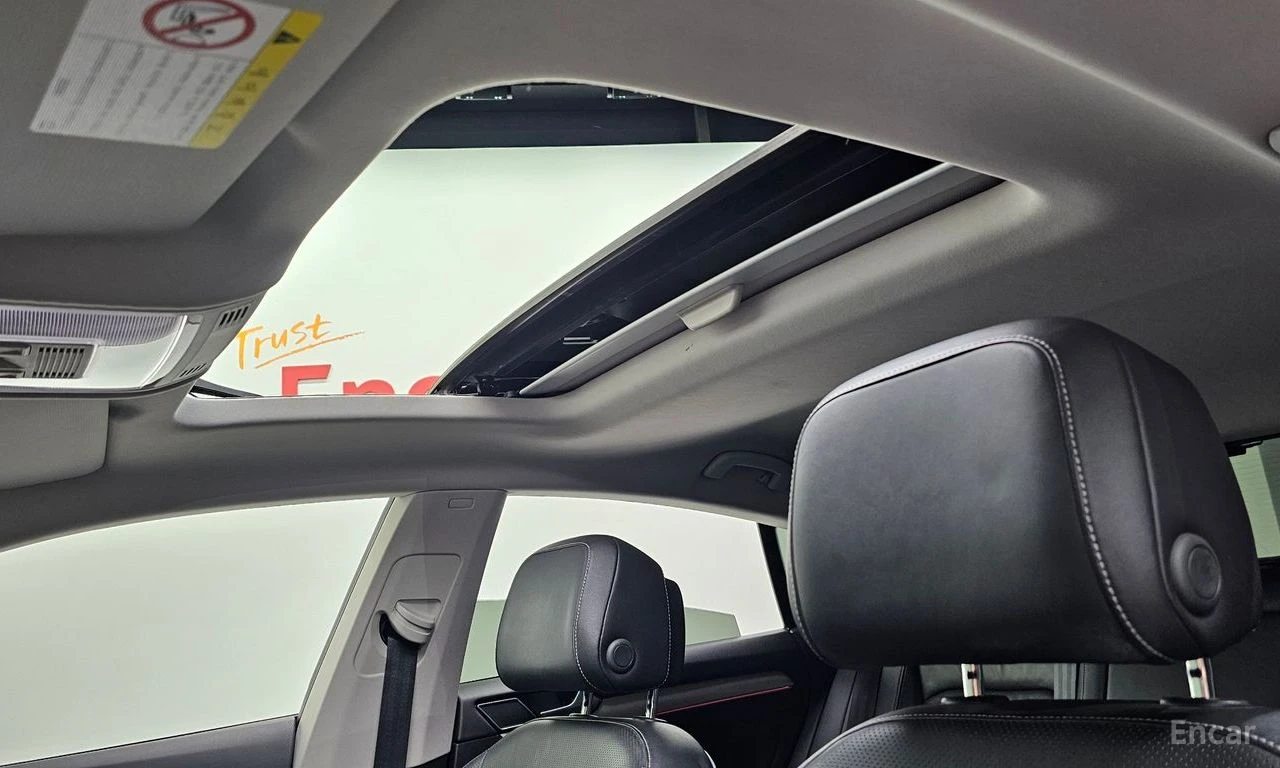 VW Arteon 2.0 TDI Premium* DISTRONIC* ПОДГРЕВ* ОБДУХВАНЕ* , снимка 14 - Автомобили и джипове - 55072589