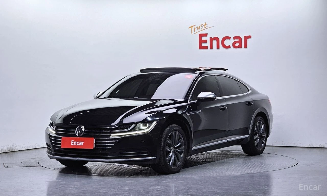 VW Arteon 2.0 TDI Premium* DISTRONIC* ПОДГРЕВ* ОБДУХВАНЕ* 