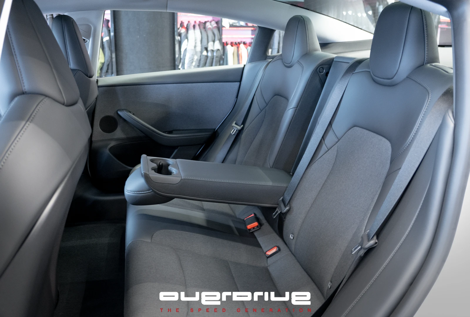 Tesla Model 3 Standard range, снимка 9 - Автомобили и джипове - 55147056