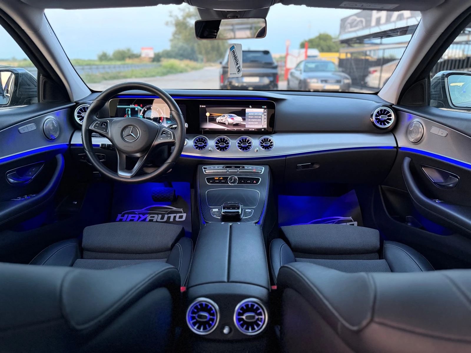 Mercedes-Benz E 220 d= BRABUS= 9G-TRONIC= DIGITAL COCPIT= PANORAMA= 36, снимка 10 - Автомобили и джипове - 55180147