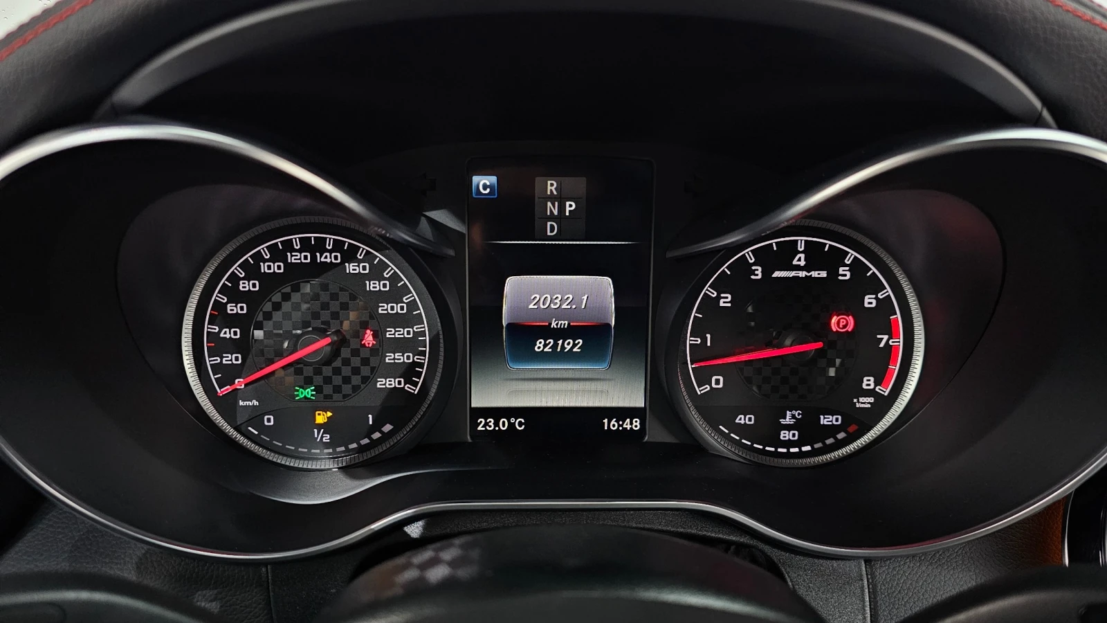 Mercedes-Benz C 43 AMG Head up/Подгрев/БЪКЕТ/БЪРМАСТЕР/, снимка 8 - Автомобили и джипове - 55223362