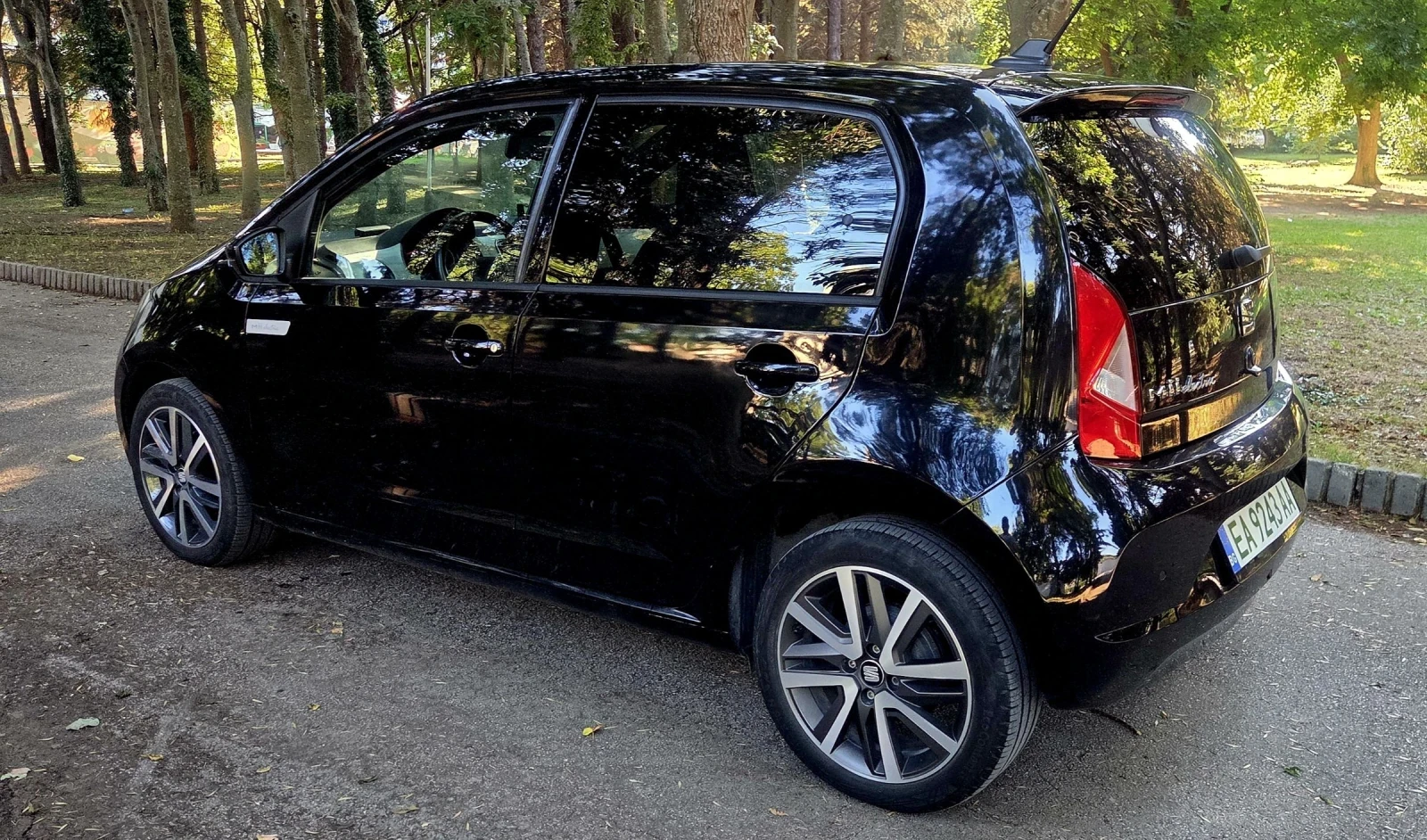Seat Mii Electric 37.4 KW, снимка 5 - Автомобили и джипове - 55252255