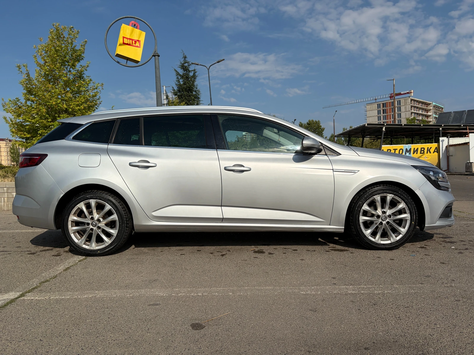 Renault Megane 1.5 Energy dCi - EDC, снимка 4 - Автомобили и джипове - 55777487