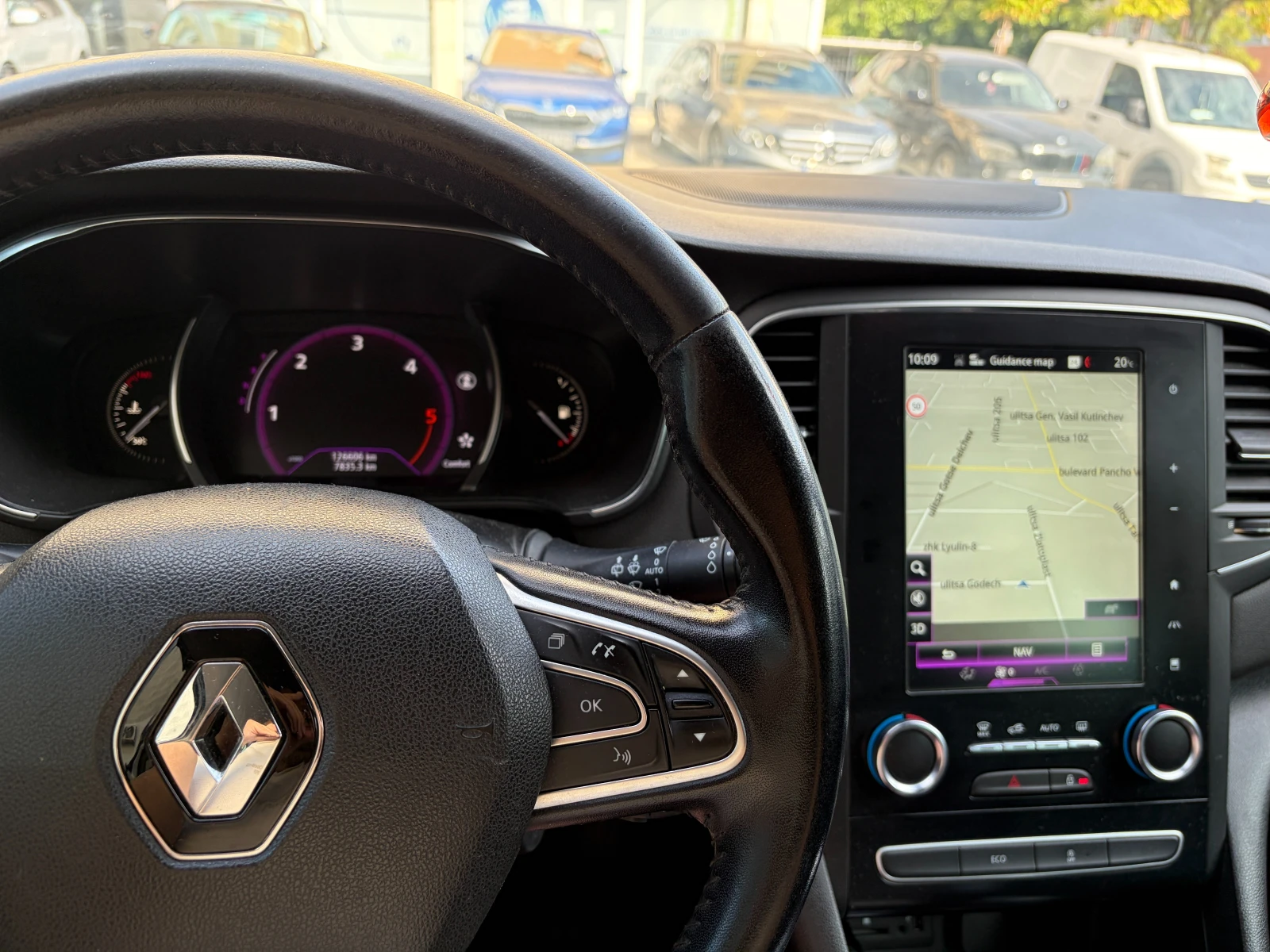 Renault Megane 1.5 Energy dCi - EDC, снимка 10 - Автомобили и джипове - 55777487