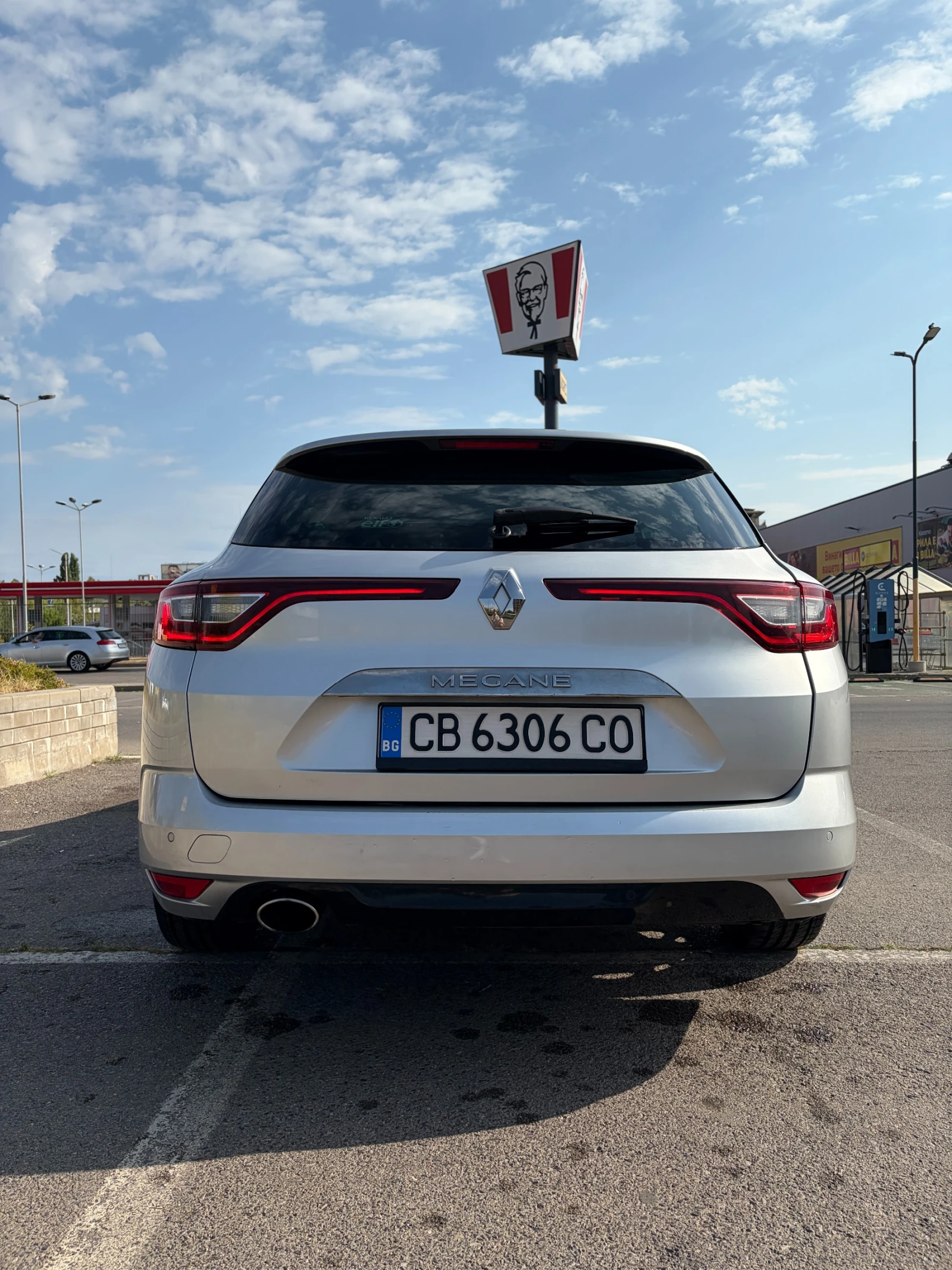 Renault Megane 1.5 Energy dCi - EDC, снимка 6 - Автомобили и джипове - 55777487