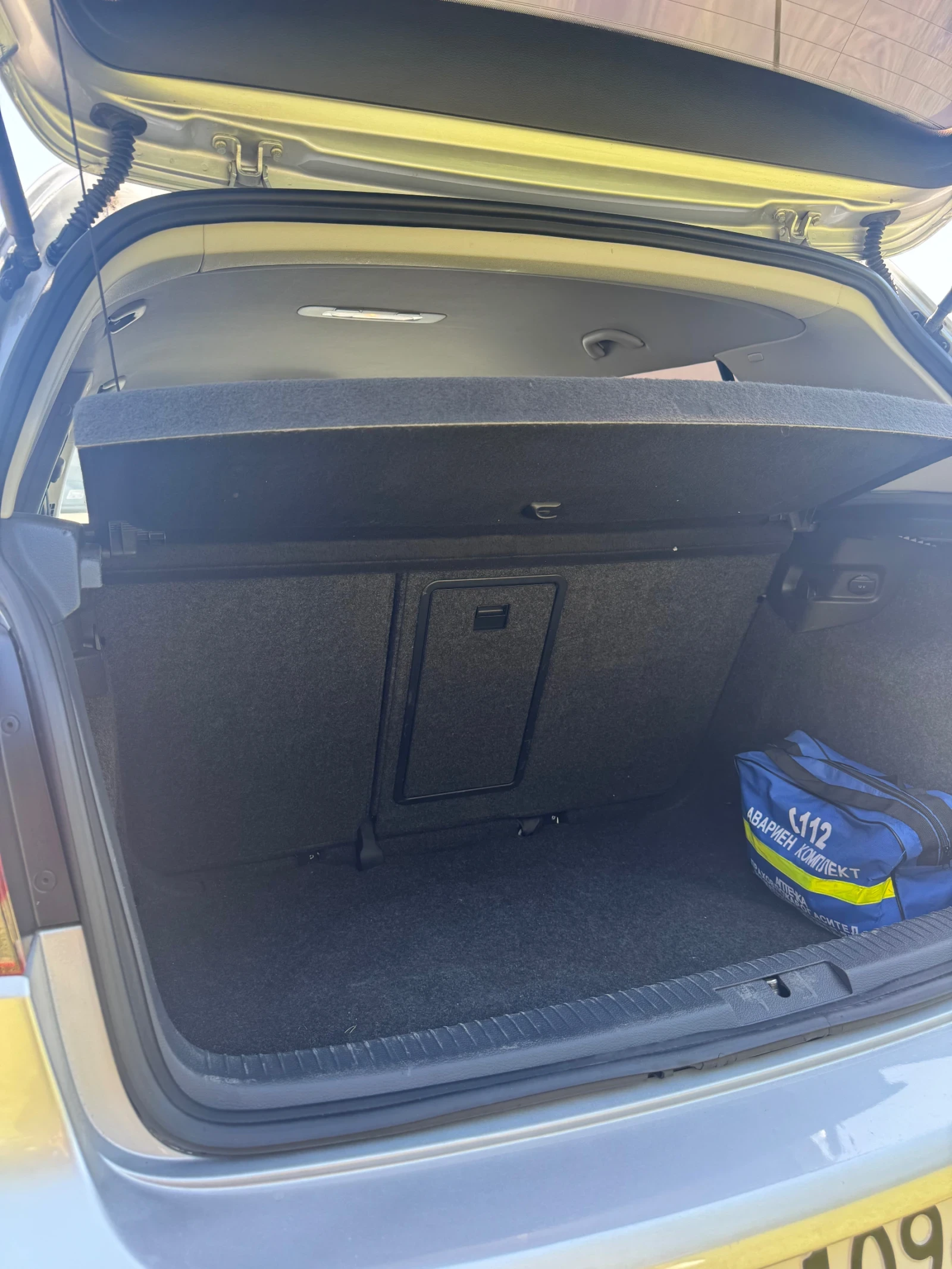 VW Golf, снимка 11 - Автомобили и джипове - 55887351