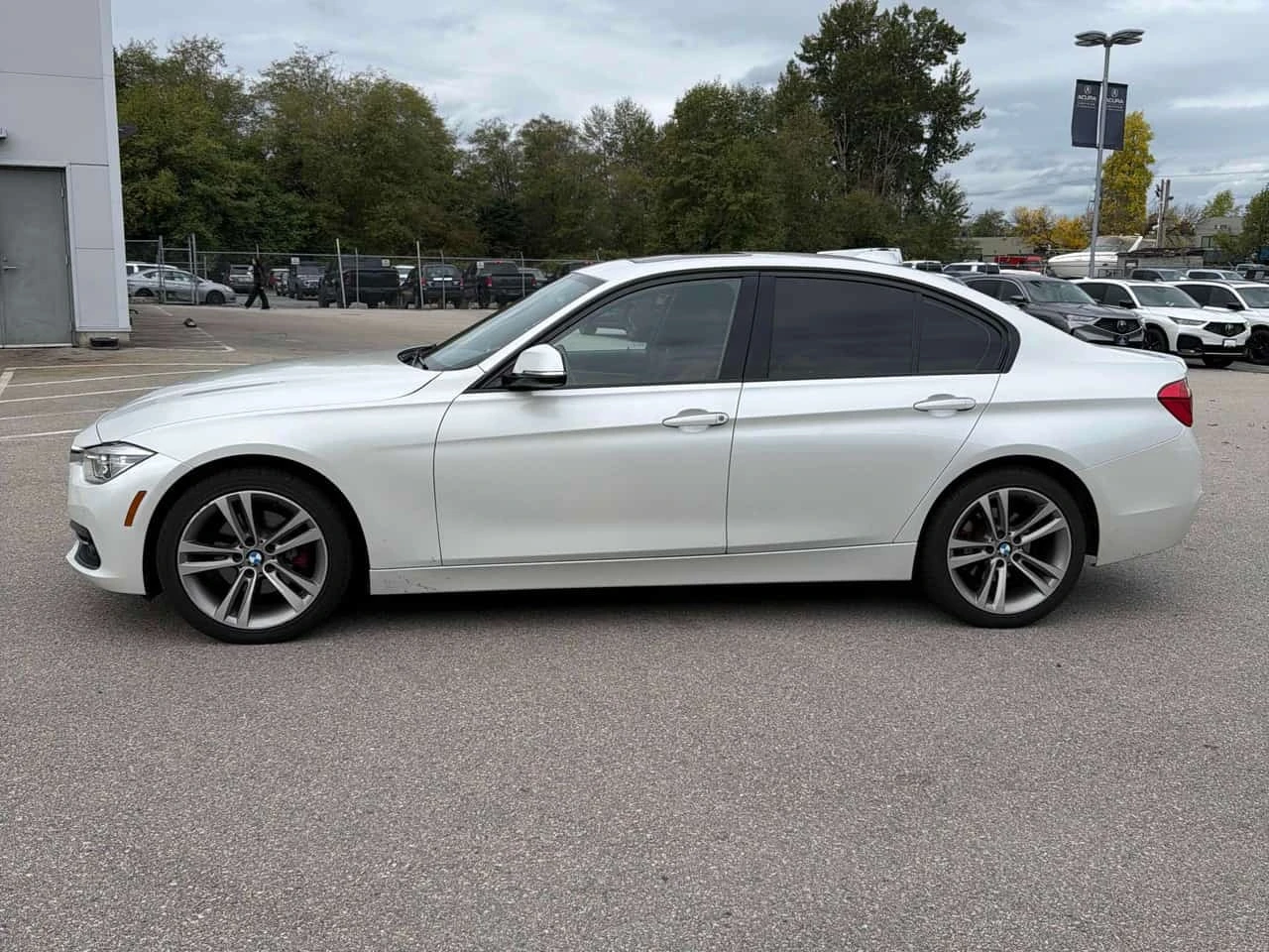 BMW 328 i xDrive * CARFAX * ��� ������������ ������ | Mobile.bg � ����������� 2