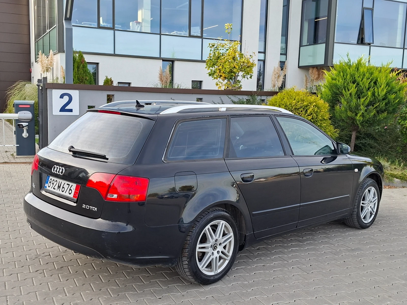 Audi A4 2.0TDI* (140��)* XENON* ��� ����*  | Mobile.bg � ����������� 14
