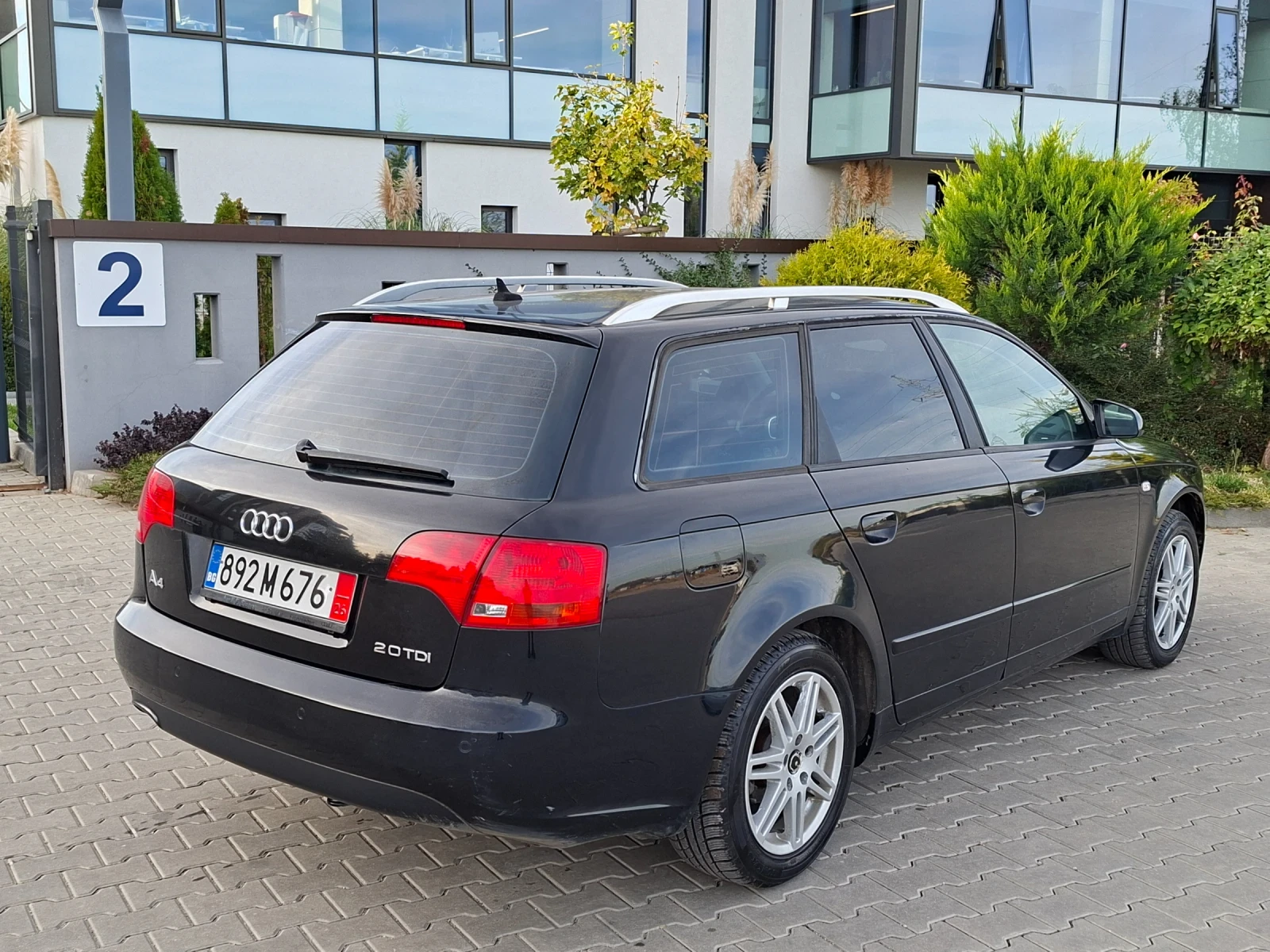 Audi A4 2.0TDI* (140��)* XENON* ��� ����*  | Mobile.bg � ����������� 12