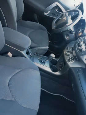 Toyota Rav4 178хил.км/Сервизна книжка/SWISS!, снимка 12