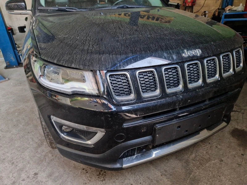 Jeep Compass, снимка 1 - Автомобили и джипове - 45318611